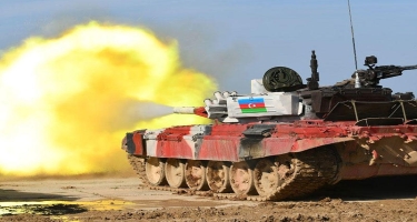 Azərbaycan tankçıları finalda - FOTO