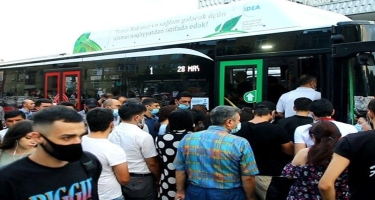 “Sıxlıq olan avtobuslara minməyin” çağırışından sonrakı vəziyyət - VİDEO