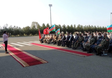 Gəncədə Bakının azad edilməsinin 102-ci ildönümü ilə əlaqədar tədbir keçirilib - FOTO