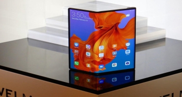 Huawei şirkətinin patentində yeni qatlana bilən smartfonun dizaynı ortaya çıxıb