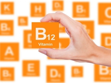 B12 vitamin çatışmazlığı