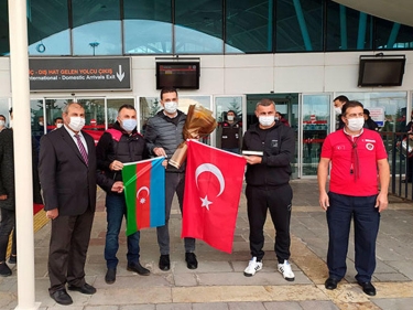 “Qarabağ” Türkiyədə belə qarşılandı - FOTO