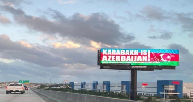 Mayamidə “Karabakh is Azerbaijan” yazılmış lövhələr asıldı - FOTOlar