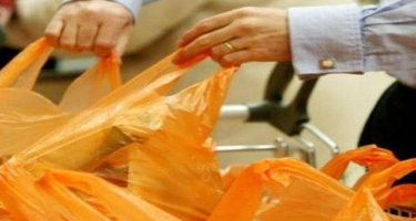 Polietilen torbalar və plastik stəkanların satışına məhdudiyyət ikinci oxunuşda təsdiq edildi