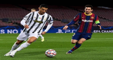 Messi Ronaldunun qarşısında diz çökür - Aveyrodan paylaşım