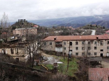 Azad edilmiş ərazilərdə yeni bələdiyyələrin yaradılması müzakirə edilib