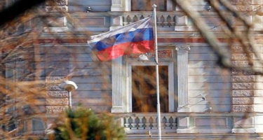 Kolumbiya iki rus diplomatı deportasiya etdi
