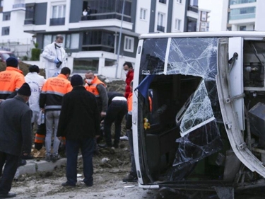 Türkiyədə avtobus aşdı - 2 ölü, 16 yaralı