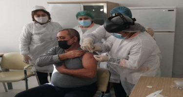 Gəncədə “COVID-19”-a qarşı vaksinasiya prossesinə başlandı - FOTO