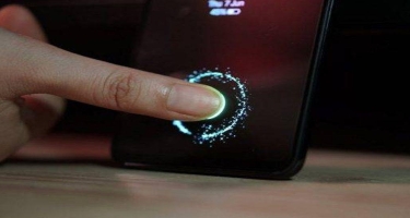 Qualcomm ekrana inteqrasiya edilən yeni nəsil barmaq izi skanı texnologiyasını təqdim edib