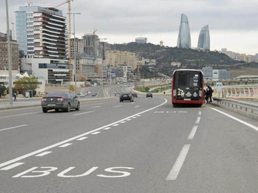 Avtobus zolaqlarına bu halda girmək olar - Rəsmi