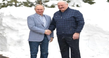 Putin və Lukaşenko qarda motosiklet sürdülər - FOTO