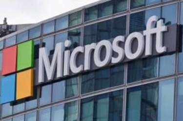 “Microsoft” boşluğa görə mütəxəssisə 50 min dollar ödəyib