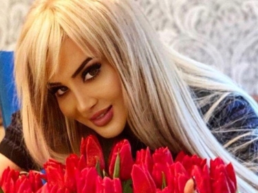 Məleykənin fotoşoplu şəkilləri tənqid edildi - FOTO