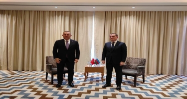 Ceyhun Bayramov Tacikistanda Mevlüt Çavuşoğlu ilə görüşüb