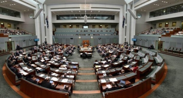 Parlamentdə seks qalmaqalı: Baş prokuror və müdafiə naziri işdən çıxarılır