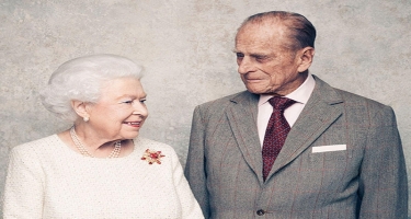 Britaniya kraliçası II Elizabet 95 yaşını matəm şəraitində keçirir