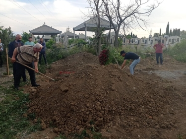 Aslan Hüseynov Gəncədə dəfn olundu - FOTO