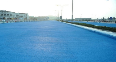 Qətərdə asfalt niyə mavi rəngə boyanır? - FOTO