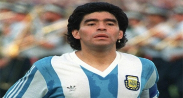 Argentinada Maradonanın heykəli ucaldılıb – FOTO