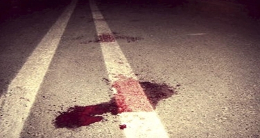 Buzovnada avtomobilin vurduğu piyada ölüb