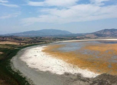 Türkiyədə Mərmərə gölü quruyub - FOTO