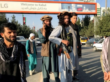 “Taliban” minalanmış sahələrin zərərsizləşdirilməsi üçün insanlardan istifadə edir? - FOTO