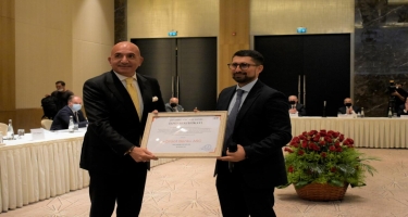Ziraat Bank Azərbaycan-ın sədrinə Qarabağ Dirçəliş Fondu tərəfindən xüsusi sertifikat təqdim edilib