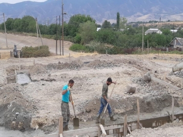 Ermənilərin Xocalıdakı ev tikintisində iranlılar da işləyir...- Aralarında azərbaycanlı varmı?..