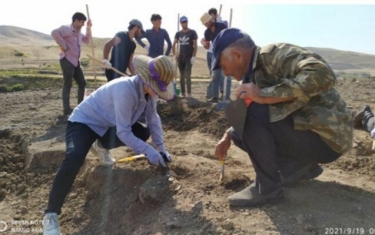 Cəlilabadda qədim məzarlıq aşkarlandı - FOTOlar