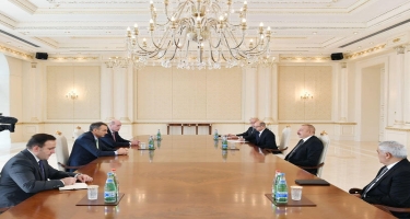 Prezident İlham Əliyev BP qrupunun baş icraçı direktorunu qəbul edib - FOTO