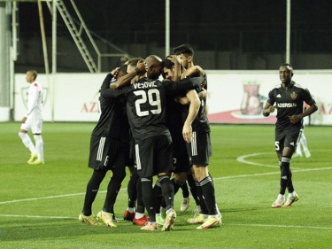 “Qarabağ” “Top-100”də “Başakşəhər” və “Nitsa”nı keçib