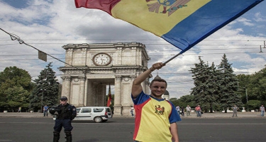 Moldova böhrandan çıxır: Parlamentin qərarı gözlənilir