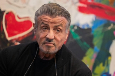 Silvestr Stallone əsərlərindən ibarət sərgini təqdim etdi – FOTO