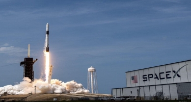 SpaceX atmosferdəki CO2 qazını raket yanacağına çevirəcək