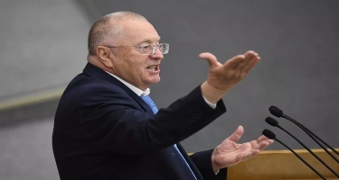“Nazarbayev ölüb, basdırıblar” - Jirinovski