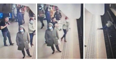 Metroda qorxulu anlar: QADINI relslərə itələdi - VİDEO