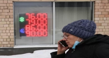 Rusiya Bankı rublun və bazarların çökməsinə görə xarici valyuta alışını dayandırdı