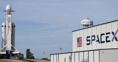 “SpaceX” kompaniyası geomaqnit fırtınası səbəbindən 40 peykini itirib