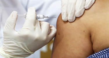 “Pandemiya davam etsə, 6 aydan bir vaksin vurulacaq”