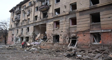 Bombalanmış Mariupol peykdən belə görünür - VİDEO
