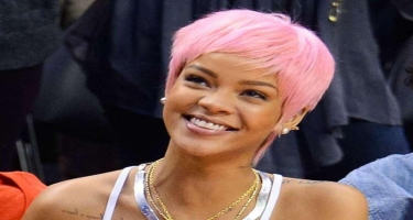 34 yaşlı Rihannanın təkamülü FOTOlarda