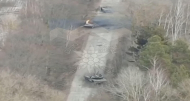 Ukrayna silahlı qüvvələri rus hərbi karvanını məhv etdi - VİDEO