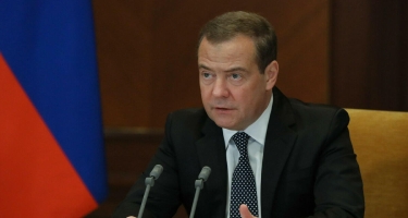 Medvedev Rusiyanın 4 halda nüvə silahı tətbiq edə biləcəyini deyib