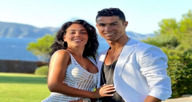 Ronaldo bu səbəbdən hər ay sevgilisinin hesabına 100 min avro köçürür