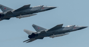 Rus qırıcıları paradda “Z” formasında uçacaq - VİDEO