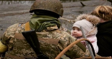 Əhali Ukrayna ordusunu belə qarşıladı - VİDEO