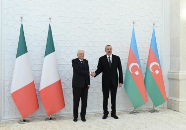 Sercio Mattarella İlham Əliyevə məktub ünvanlayıb