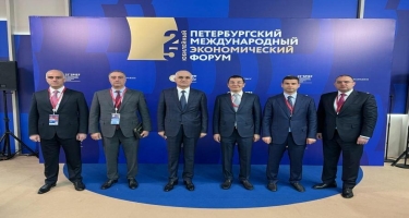 Şahin Mustafayev Peterburq Forumunda iştirak edib
