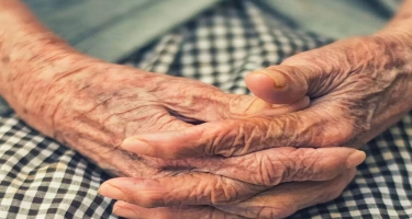 110 yaşlı qadın uzunömürlülüyün sirrini açıb